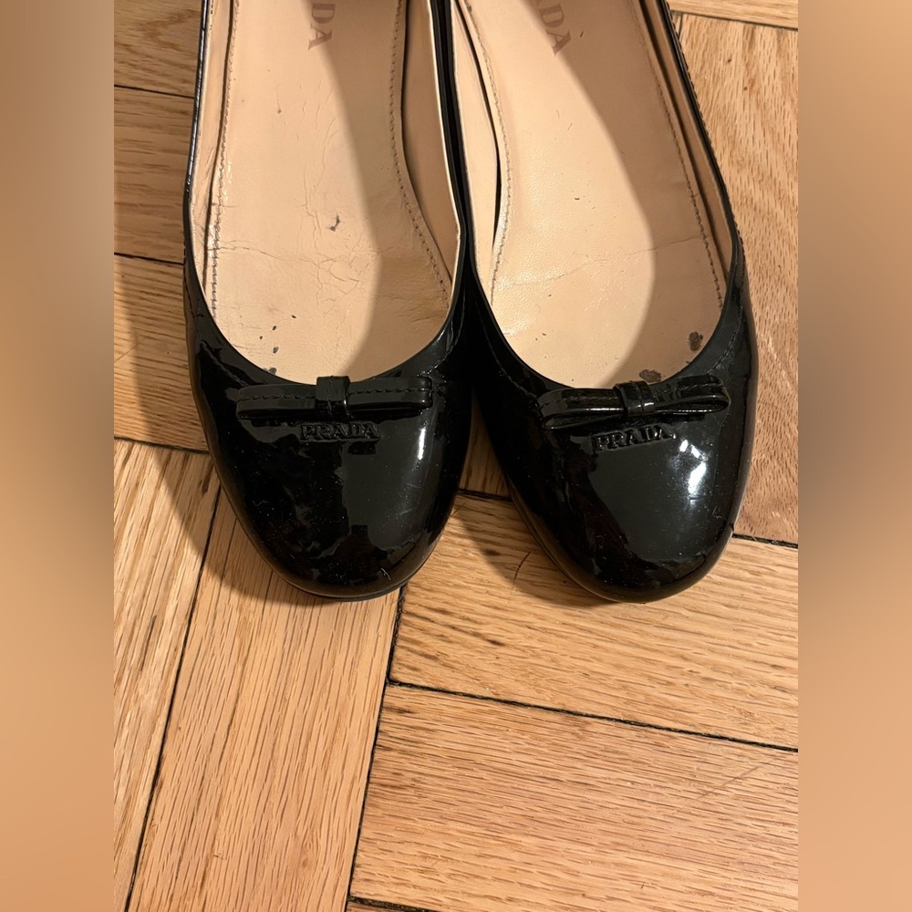 Preloved Patent Leather Prada Flats - Picture 2 of 6